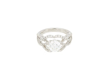 Load image into Gallery viewer, 18K Gold Diamond Ring
