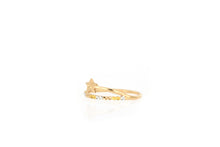 Load image into Gallery viewer, 18K Gold Ring
