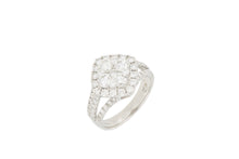 Load image into Gallery viewer, 18K Gold Diamond Ring
