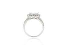Load image into Gallery viewer, 18K Gold Diamond Ring
