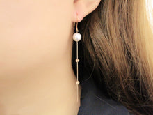 Load image into Gallery viewer, Akoya Pearl Earrings
