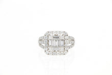 Load image into Gallery viewer, 18K Gold Diamond Ring
