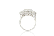 Load image into Gallery viewer, 18K Gold Diamond Ring

