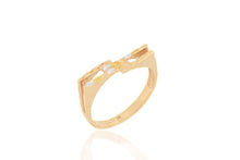 Load image into Gallery viewer, 18K Rose Gold Ring
