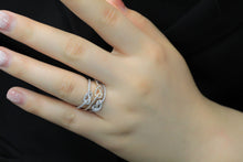 Load image into Gallery viewer, 18K Gold Diamond Ring
