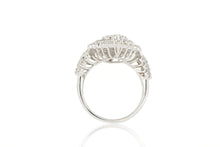 Load image into Gallery viewer, 18K Gold Diamond Ring

