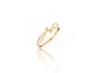 Load image into Gallery viewer, 18K Rose Gold Ring

