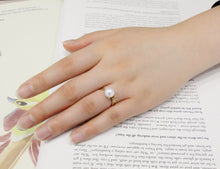 Load image into Gallery viewer, Fresh Water Pearl Ring
